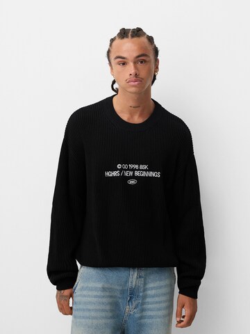 Pull-over Bershka en noir : devant