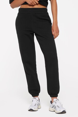 Harlem Soul Regular LE-ON Jogginghose Unisex in Schwarz: Vorderseite