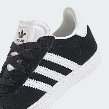 ADIDAS ORIGINALS - Zapatillas deportivas 'Gazelle' en negro