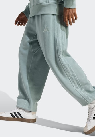 ADIDAS SPORTSWEAR Tapered Sporthose in Grün