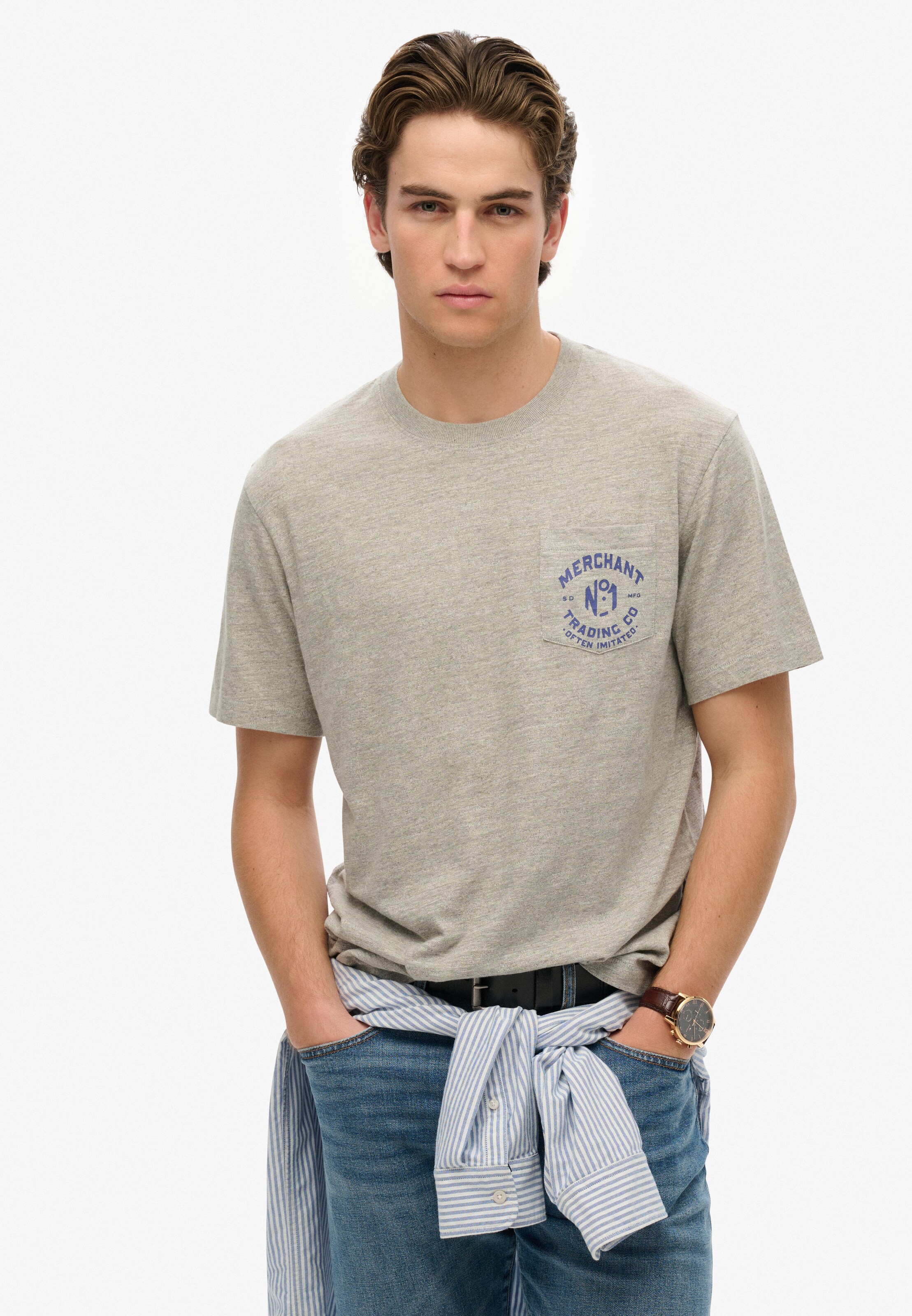 T-Shirt 'Merchant Store' Superdry & Co en gris : devant