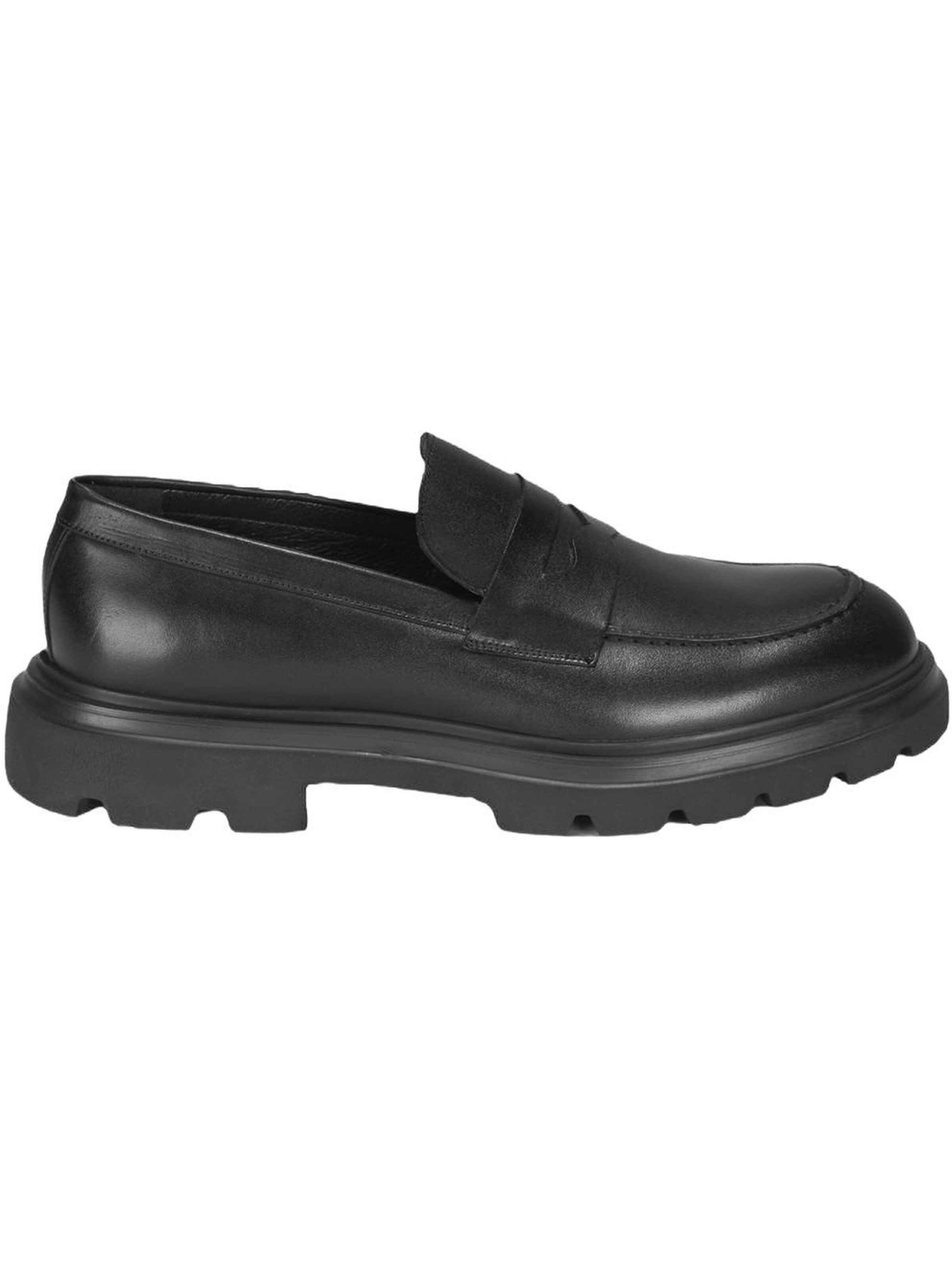 Desa Classic Flats in Black: front
