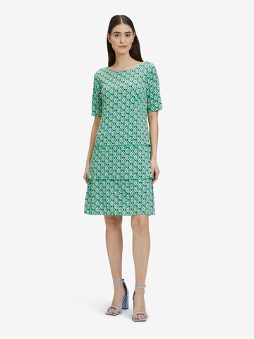 Robe de cocktail Betty Barclay en vert