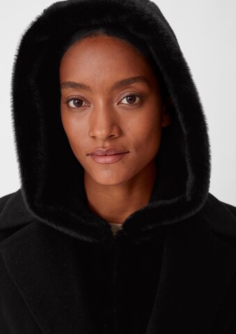 COMMA Tussenmantel in Zwart