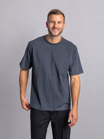 Dirts Shirt 'Heavy Cotton T-Shirt OVERSIZED' in Grey: front