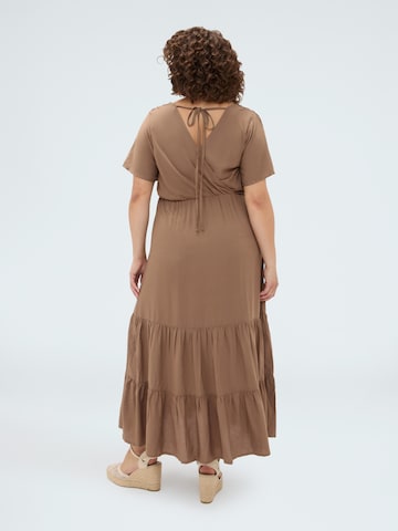Robe Fiorella Rubino en marron