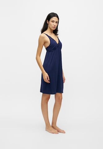 TRIUMPH Negligée 'Amourette' in Blau