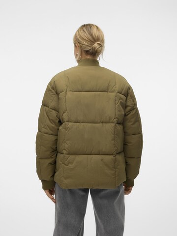 VERO MODA Between-Season Jacket 'VMJennie' in Green