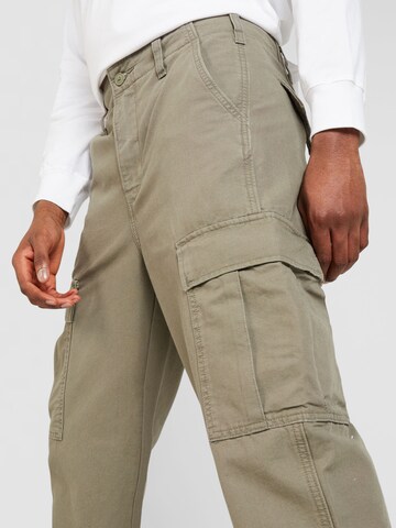 LEVI'S ® Regular Cargojeans 'XX Cargo Straight' in Groen