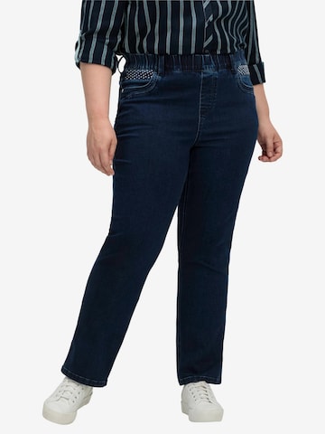 SHEEGO Regular Jeans in Blue: front