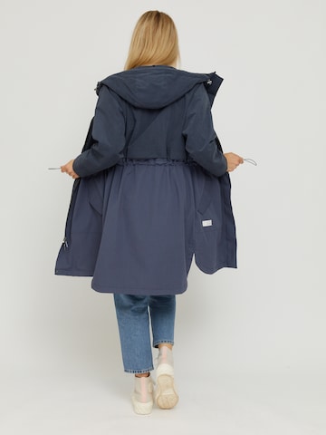 mazine Raincoat 'Albany' in Blue