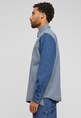 Karl Kani Regular fit Button Up Shirt in Blue