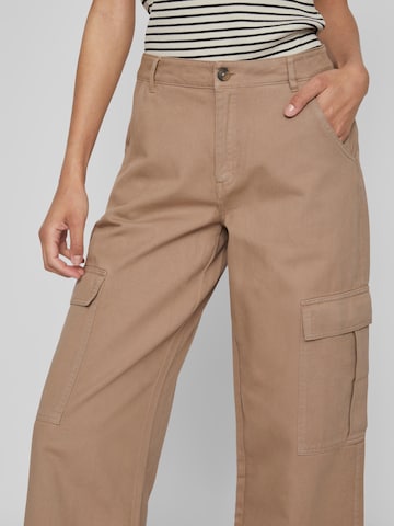 VILA Regular Cargo Jeans 'Tilo' in Brown
