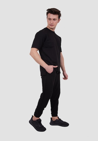 Tom Barron Tracksuit in Black