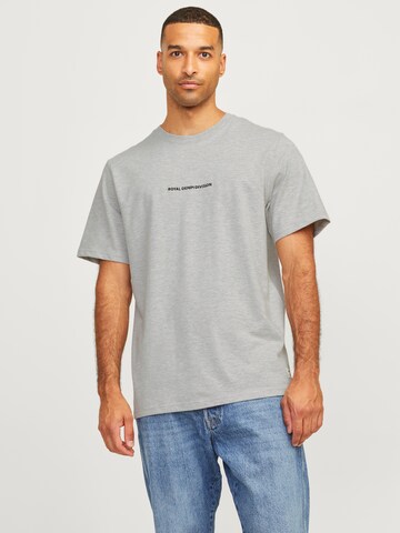 R.D.D. ROYAL DENIM DIVISION T-Shirt 'RDDBARRY' in Grau: Vorderseite