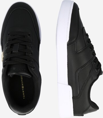 TOMMY HILFIGER Sneakers in Black