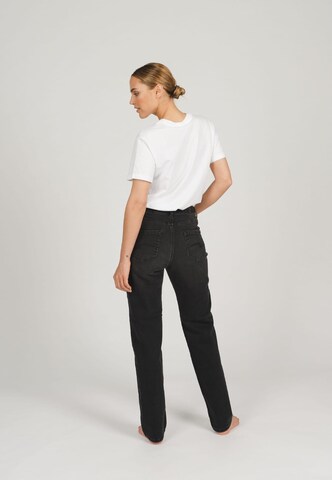 Angels Regular Straight-Leg Jeans  'Dolly' in Grau