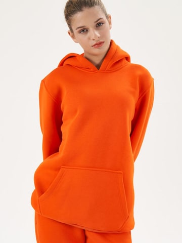 LOUIS LECLER Sweatshirt 'Nora' in Rot