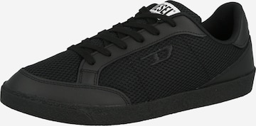 Sneaker low 'LEO' de la DIESEL pe negru: față