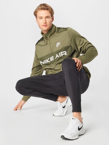 Bluză de molton de la Nike Sportswear pe verde