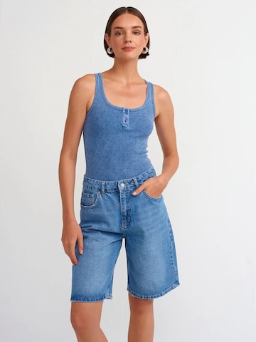 Dilvin Blouse in Blue: front