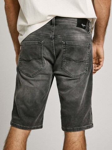 Slimfit Jeans di Pepe Jeans in grigio