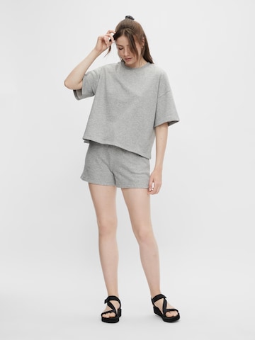 PIECES Sweatshirt 'Chilli' in Grey