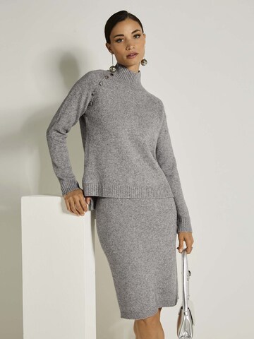 Pull-over MADELEINE en gris