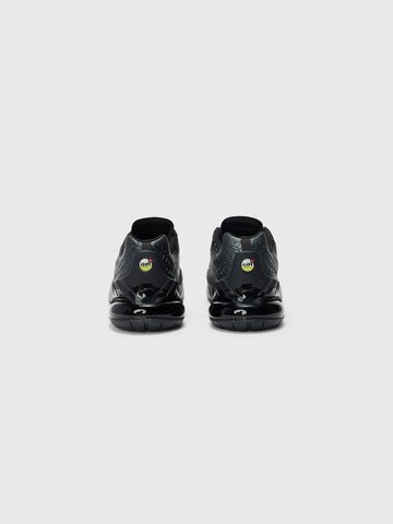Nike Sportswear Sneaker low 'AIR MAX PHOENIX' i sort