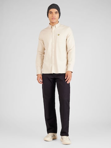 Lyle & Scott Rovný strih Biznis košeľa - Béžová