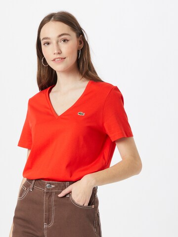 T-shirt LACOSTE en rouge : devant