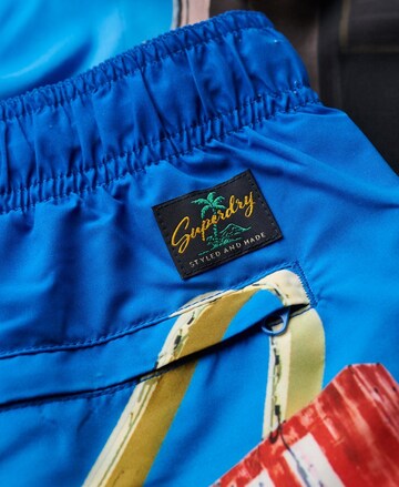Shorts de bain Superdry en mélange de couleurs