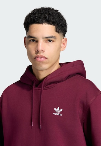 ADIDAS ORIGINALS - Sudadera 'Essential' en rojo