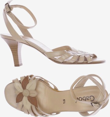 GABOR Sandalen 38,5 in Beige: predná strana