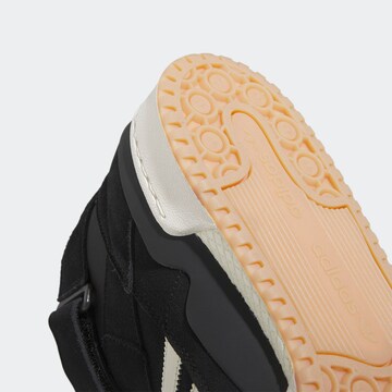 ADIDAS ORIGINALS Sneakers high 'Forum' i svart