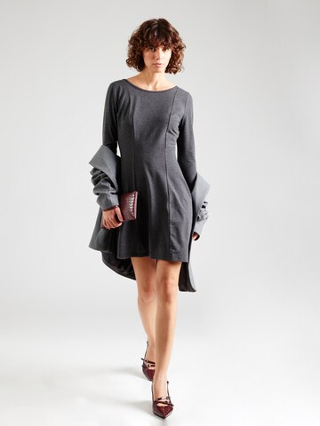 ABOUT YOU Kleid 'Maresa' in Grau