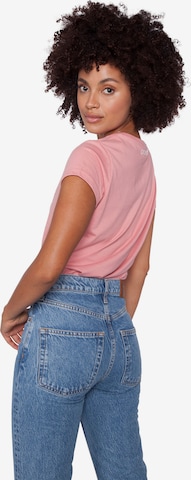 PROTEST Shirt 'CLASSIC LOGO T-SHIRT' in Pink: Vorderseite