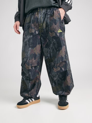 Loosefit Pantalon ADIDAS ORIGINALS en vert : devant