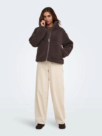 ONLY Funktionsjacke 'ONLASPEN' in Braun