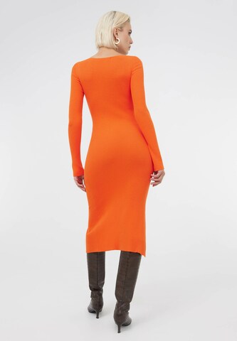 TOPTOP STUDIO Dress in Orange