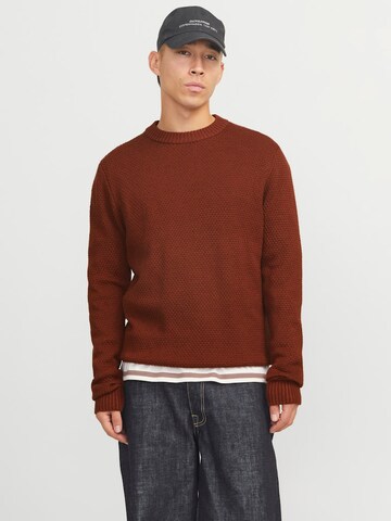 JACK & JONES Trui 'JOREATON' in Bruin: voorkant