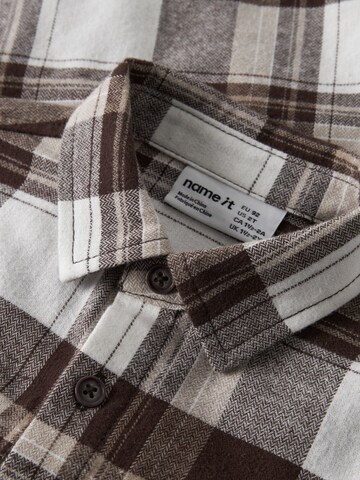 Regular fit Camicia di NAME IT in marrone