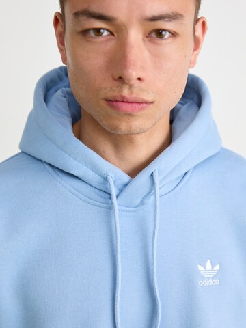 ADIDAS ORIGINALS Sweatshirt 'Ess' in Blue