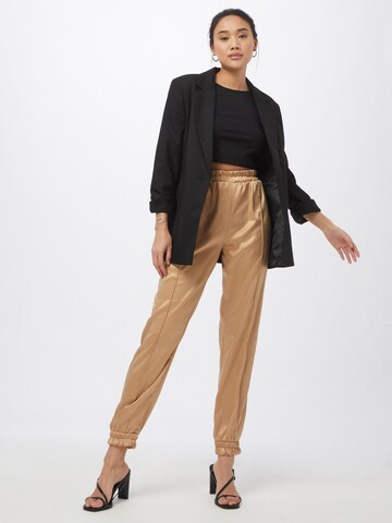 WAL G. Tapered Pleat-Front Pants 'Hani' in Beige