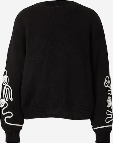 Trendyol Sveter - Čierna: predná strana