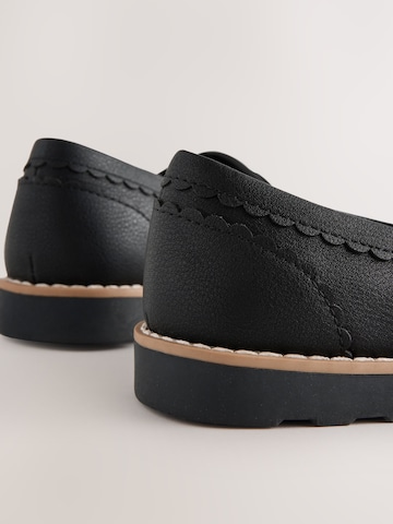 Next Low shoe in Black