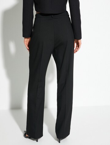 Koton Regular Hose in Schwarz