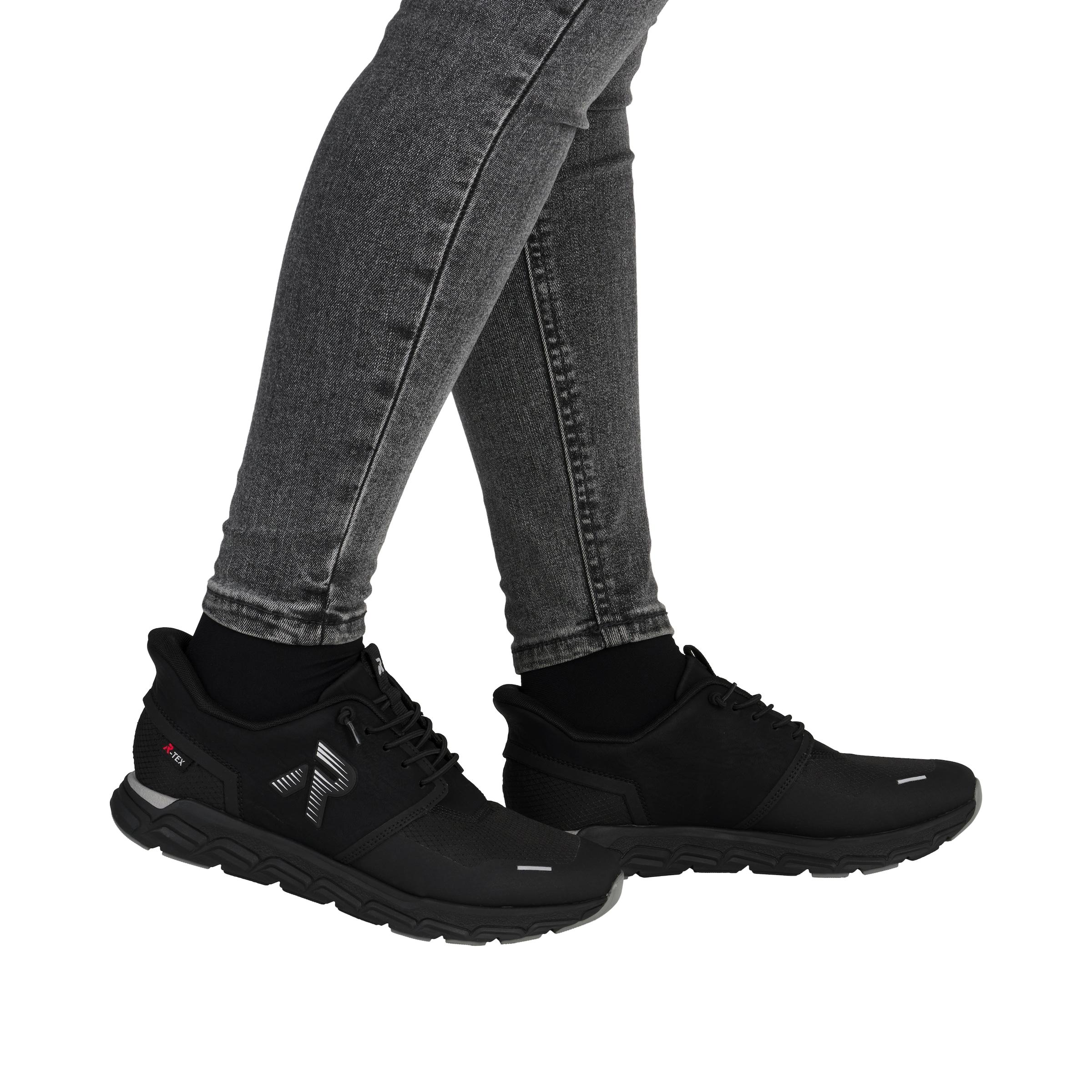 Rieker Sneaker in Schwarz: Vorderseite