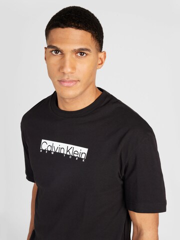 Tricou de la Calvin Klein pe negru