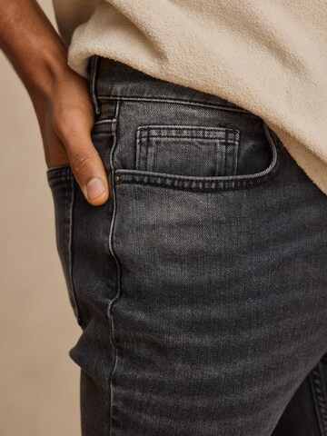 DAN FOX APPAREL - Slimfit Vaquero 'Lian' en gris